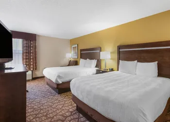Best Western Plus Belle Meade Inn & Suites hotel thumbnail 3