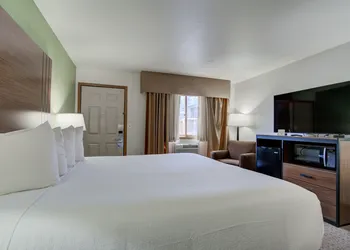 Ridgeline Hotel at Yellowstone, an Ascend Collection Hotel hotel thumbnail 4