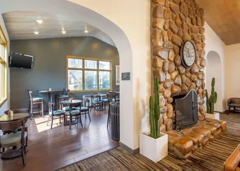 Best Western Plus Cottontree Inn hotel thumbnail 3