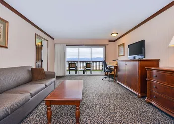 Best Western Edgewater Resort hotel thumbnail 6