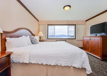 Best Western Edgewater Resort hotel thumbnail 8