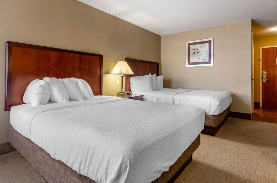 Best Western Plus Inn at Hunt Ridge hotel detail image 6