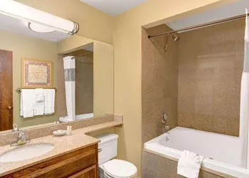 Provo River Inn hotel thumbnail 5