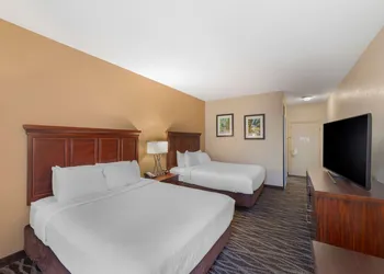 Best Western Plus Russellville Hotel & Suites hotel thumbnail 8