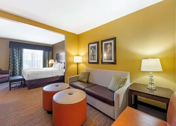 Best Western Plus Tupelo Inn & Suites hotel thumbnail 6