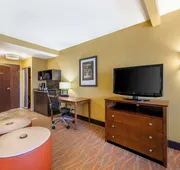 Best Western Plus Tupelo Inn & Suites hotel detail image 7