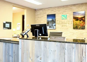 Quality Inn near Rocky Mountain National Park hotel thumbnail 8