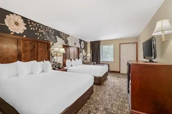 Quality Inn Eureka Springs South hotel thumbnail 6