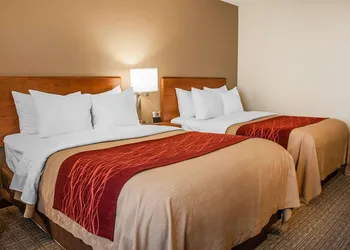 Comfort Inn Dickinson hotel thumbnail 5