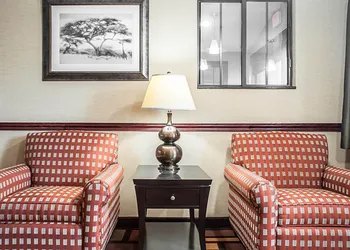 Quality Inn Dunkirk hotel thumbnail 2