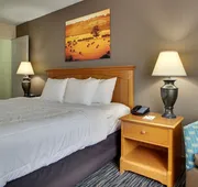 EverSpring Inn & Suites hotel detail image 7