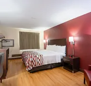 Red Roof Inn Cameron hotel detail image 4