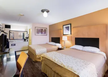 Rodeway Inn Sergeant Bluff - Sioux City hotel thumbnail 7