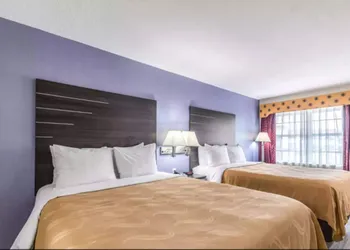 Quality Inn & Suites Canton hotel thumbnail 6
