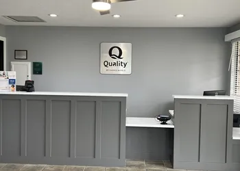Quality Inn Lakefront hotel thumbnail 2