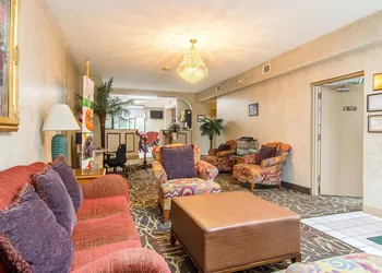 Quality Inn Oakwood - Gainesville hotel thumbnail 3