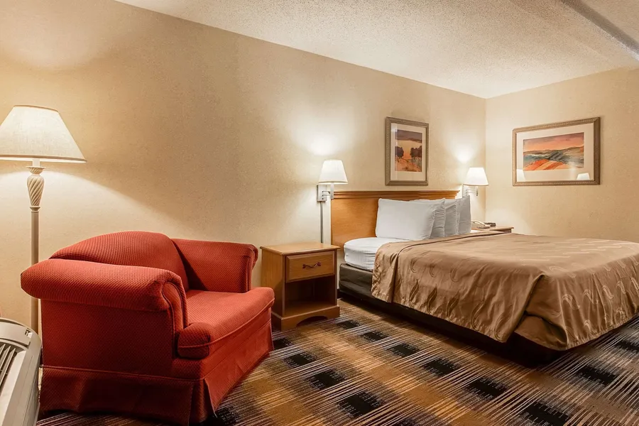 Quality Inn Oakwood - Gainesville hotel detail image 6