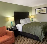 Quality Inn Morton at I-74 hotel detail image 4