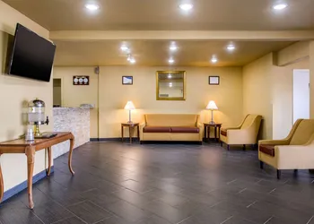 Quality Inn Stateline hotel thumbnail 5