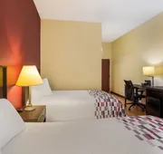Red Roof Inn Hendersonville hotel detail image 7