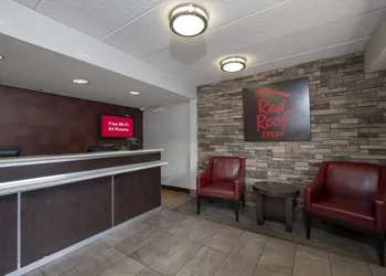Red Roof Inn Washington DC - Lanham hotel thumbnail 3