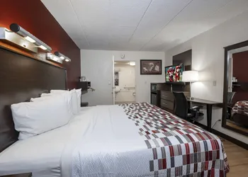Red Roof Inn Washington DC - Lanham hotel thumbnail 8