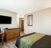 Rodeway Inn & Suites Portland West - Beaverton hotel detail image 7