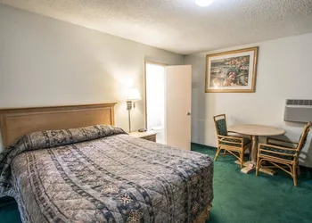 Rodeway Inn Fort Pierce US Highway 1 hotel thumbnail 5