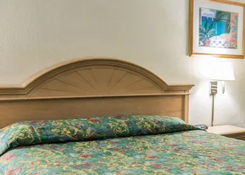 Rodeway Inn Fort Pierce US Highway 1 hotel thumbnail 8