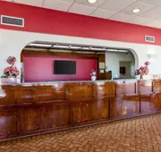 Econo Lodge Inn & Suites Conference Center hotel detail image 4