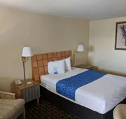 Travelodge by Wyndham Clovis hotel detail image 5