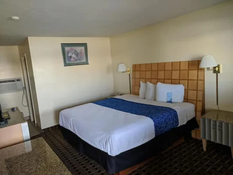 Travelodge by Wyndham Clovis hotel detail image 6