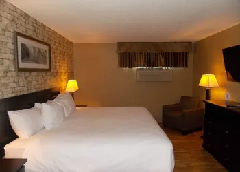 Stonebridge Hotel hotel thumbnail 5