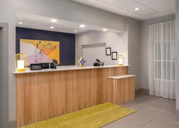 Spark by Hilton Summerville hotel thumbnail 5