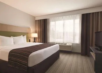 Country Inn & Suites by Radisson, Grand Rapids, MN hotel thumbnail 7