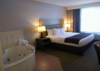 Country Inn & Suites by Radisson, Grand Rapids, MN hotel thumbnail 8