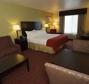 Holiday Inn Express Hotel & Suites Indianapolis North Carmel by IHG hotel detail image 5