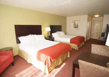 Holiday Inn Express Hotel & Suites Indianapolis North Carmel by IHG hotel thumbnail 7