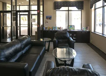 Regency Inn & Suites hotel thumbnail 4