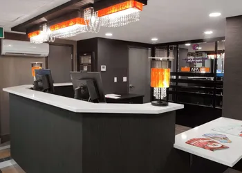 Coast Calgary Downtown Hotel & Suites by APA hotel thumbnail 6