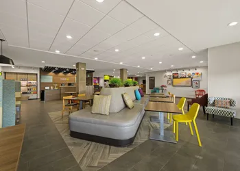 Home2 Suites by Hilton Baytown hotel thumbnail 3