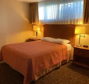 Royal Pacific Motor Inn hotel detail image 4