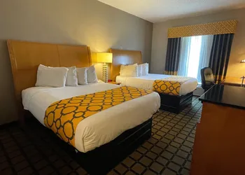 Baymont by Wyndham West Plains hotel thumbnail 5