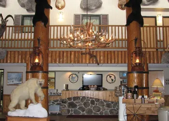 AmericInn by Wyndham Cody hotel thumbnail 5
