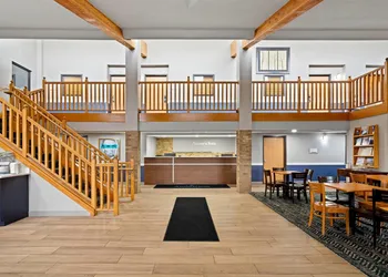 AmericInn by Wyndham Dickinson hotel thumbnail 5