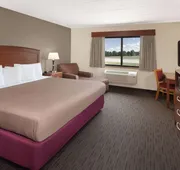 AmericInn by Wyndham Grundy Center hotel detail image 3
