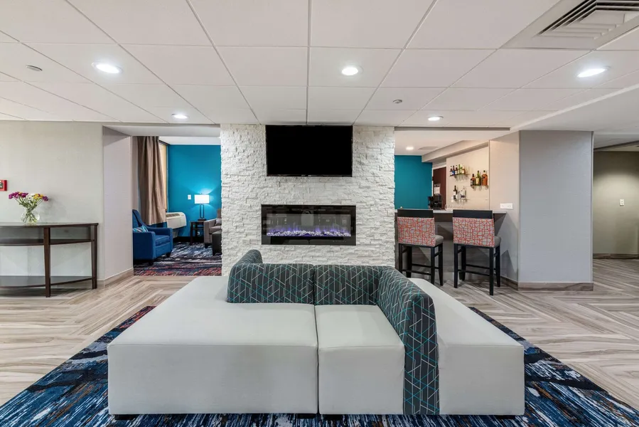 Comfort Inn Chicago Schaumburg - O'Hare Airport hotel detail image 2
