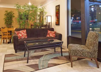 AmericInn by Wyndham Johnston Des Moines hotel thumbnail 2