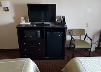 AmericInn by Wyndham Johnston Des Moines hotel thumbnail 8