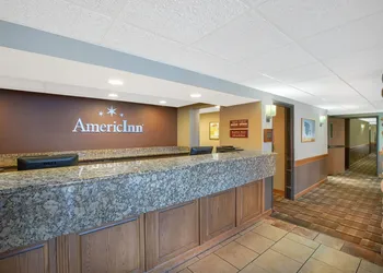 AmericInn by Wyndham Lincoln North hotel thumbnail 2
